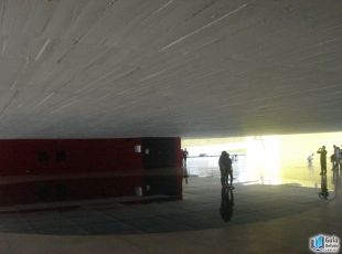  - Grande hall sobre o espao Niemeyer